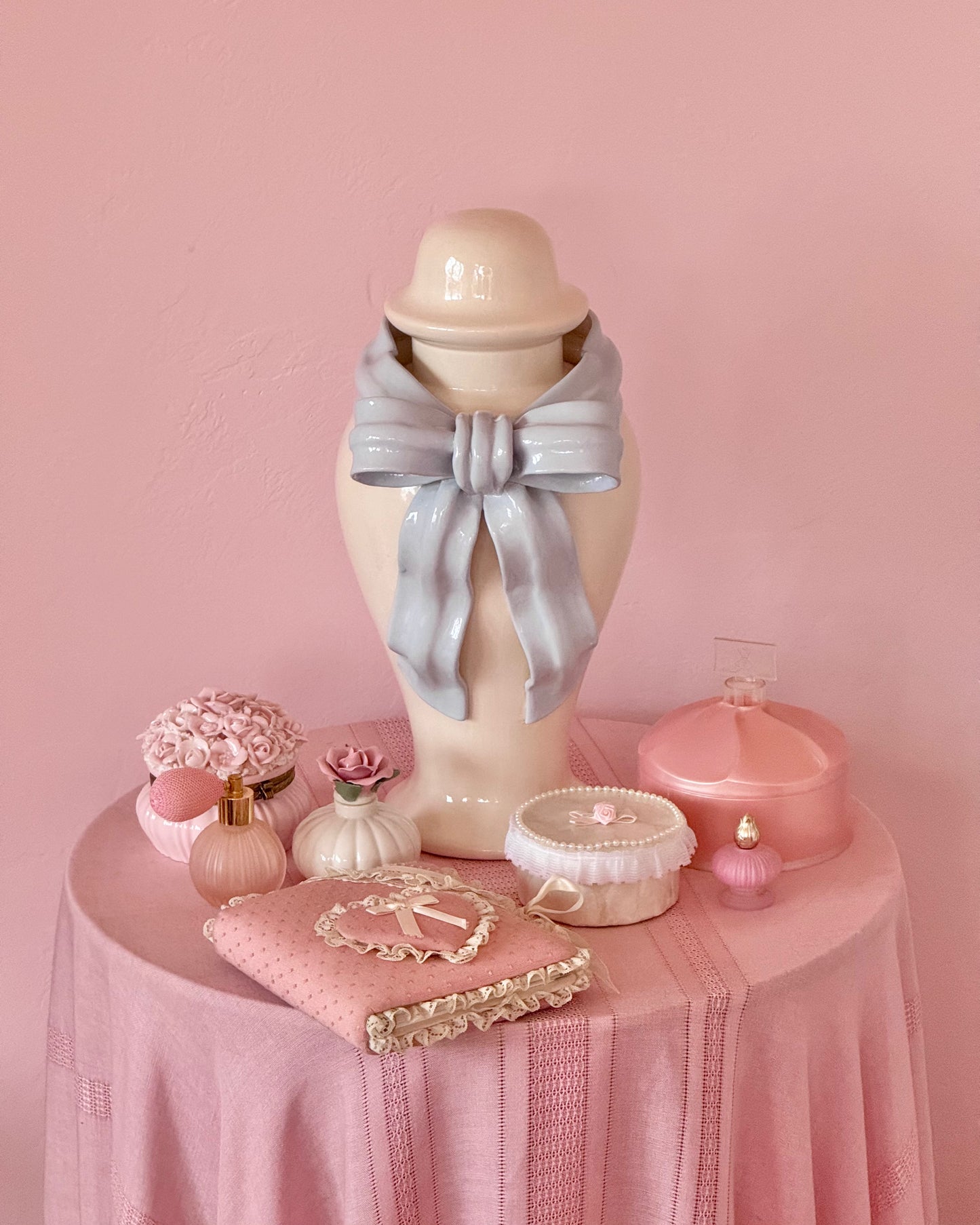 Baby Blue Bow Vase