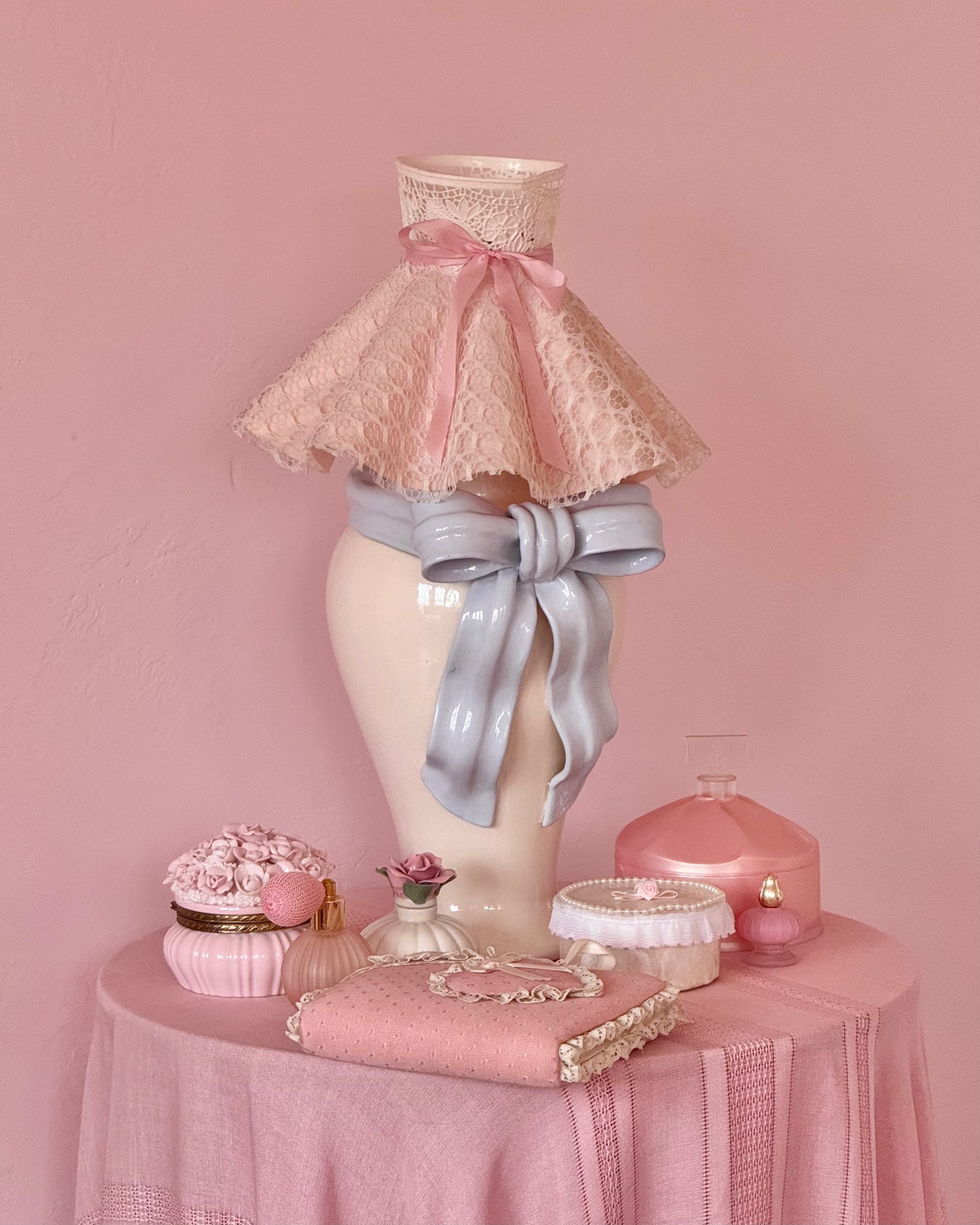 Baby Blue Bow Vase