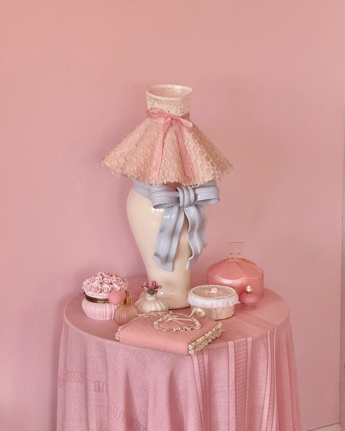 Baby Blue Bow Vase