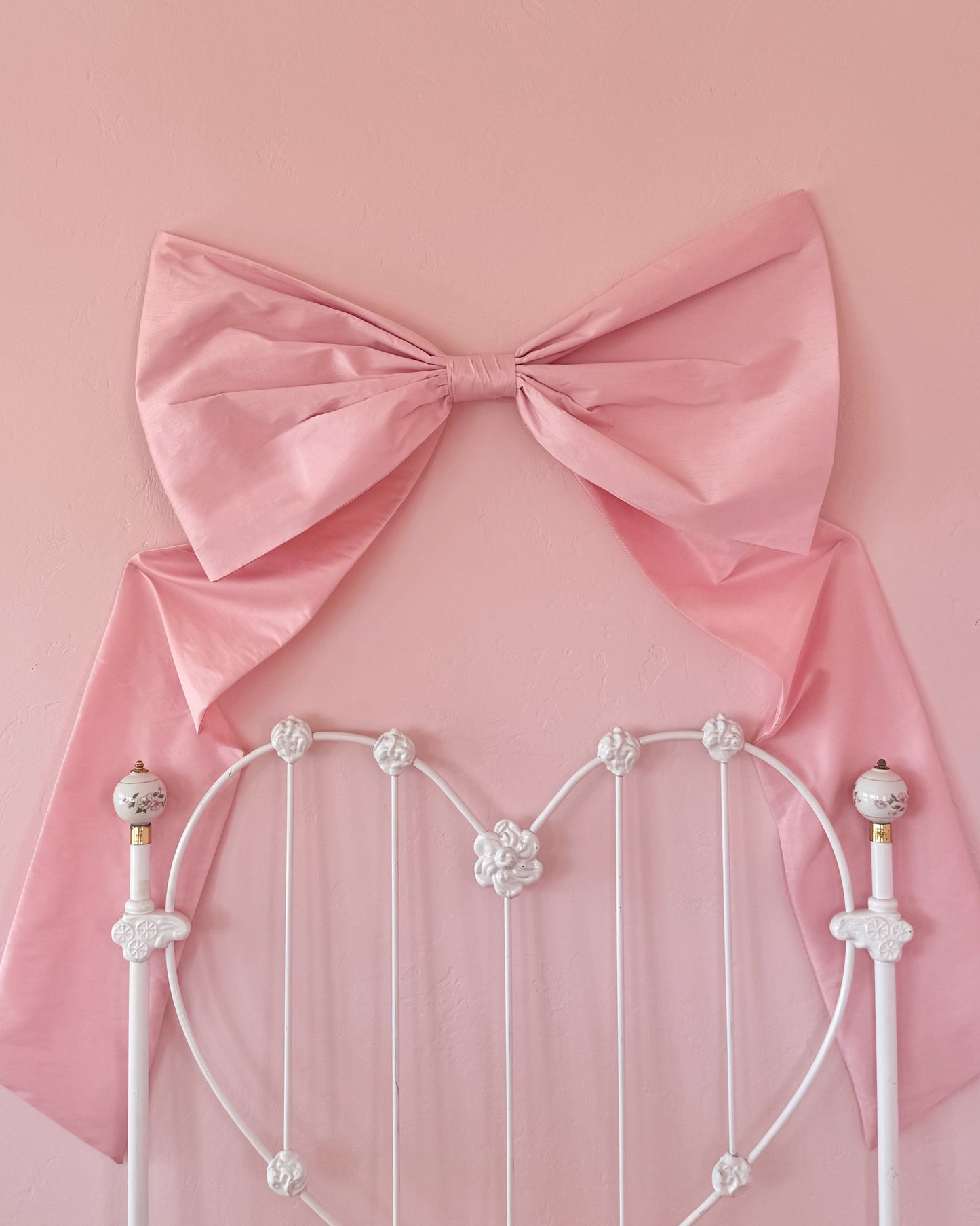 Bubblegum Pink Bow